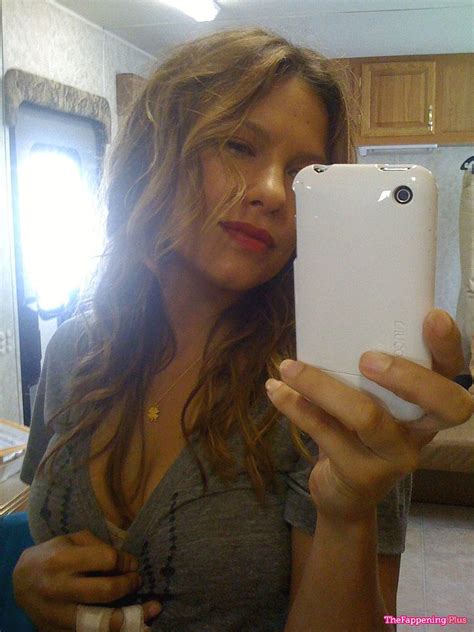 Kiele Sanchez Nude