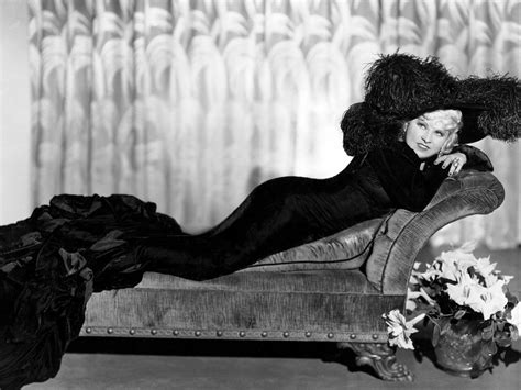 Mae westmeasurement / figure size How Mae West Maintained Her Signature Curves