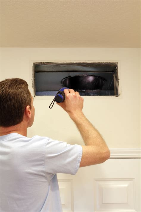 Leaky Ducts Allow Your Money To Float Away Heat Relief Heating And Cooling