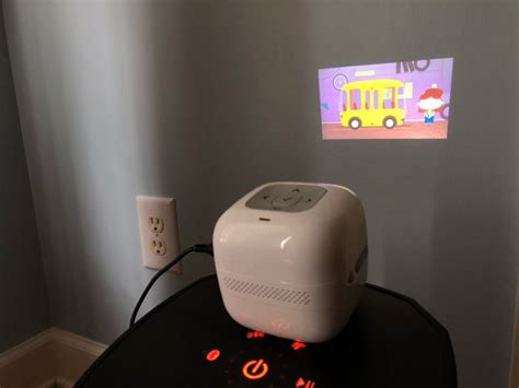 This compact smart mini projector allows you to access popular streaming platforms and comes loaded with 120 hours of kid friendly entertainment, making it a road trip essential. CINEMOOD Portable Movie Theater projector review - The ...