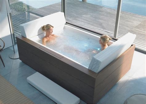 Difference Between Hot Tub And Spa Know What You Buy My Decorative