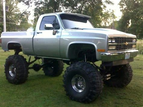 Square Body Chevy Truck Lifted Attractively Weblogs Picture Galleries