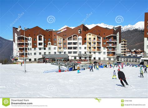 Sochi Russia February 29 2016 People Skiing On Ski Resort Roza