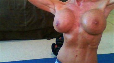 Muscle Goddess Mistress Debbie Topless Rows Muscular Goddess Mistress