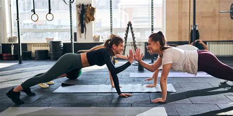 5 benefits of working out with a partner