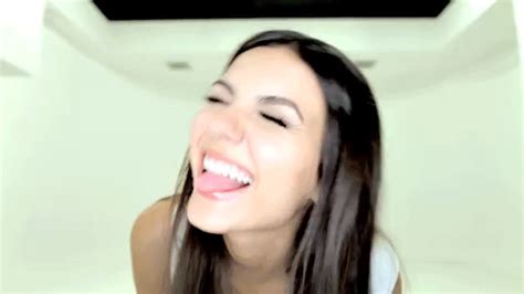 victoria justice tongue superficial gallery