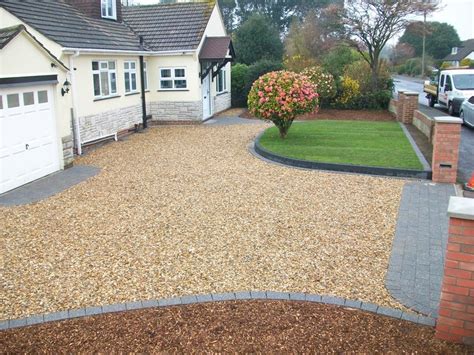 Different Paving Materials For Driveway Ideas Garden Ideas And Outdoor