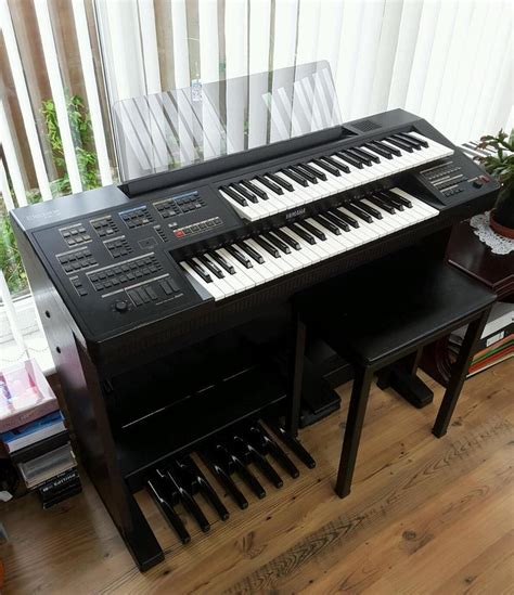 Yamaha Electone Hc 2 Electronic Organ In Sheffield South Yorkshire