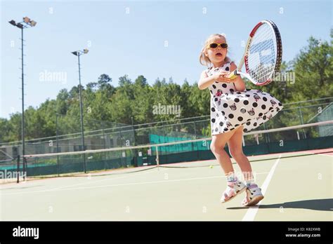 Little Girl Playing Tennis Hi Res Stock Photography And Images Alamy