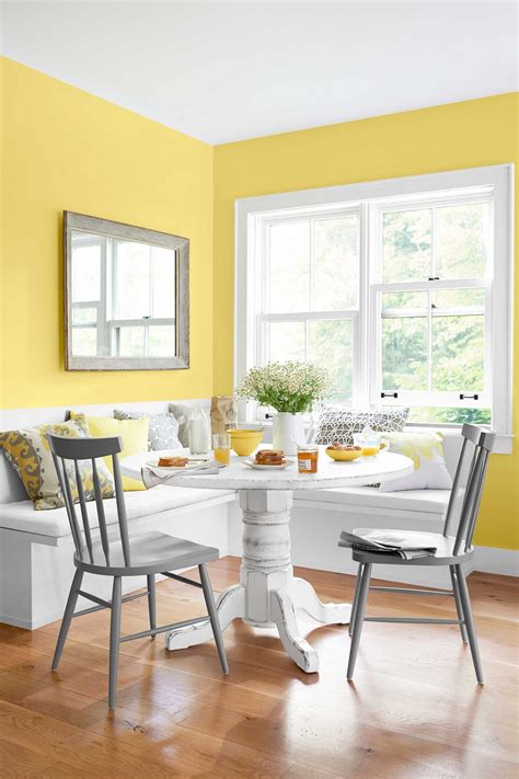 30 Color Combination With Light Yellow Wall Decoomo