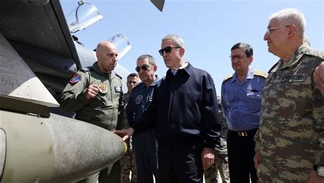 May 30, 2021 · eski başbakan turgut özal'ın, kara para aklayıcılar ile yaptığı ve ülkedeki döviz dar boğazına çözüm bulmak için düzenlediği ifade edilen toplantı bir kez daha gündeme geldi. Milli Savunma Bakanı Hulusi Akar, Malatya'daki üs ...