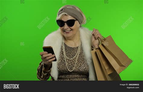 mature granny online porn sex photos