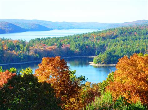 Quabbin Reservoir Belchertown Ma New Salem Center