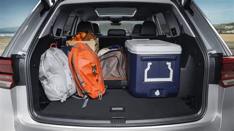 Vw Atlas Cargo Space And Fold Down Seating Youtube