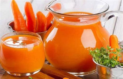 Carrots contain vitamin a, and a vitamin a deficiency may result in xerophthalmia, a progressive eye disease. 5 Surprising Benefits of Carrot Juice - SUCH TV