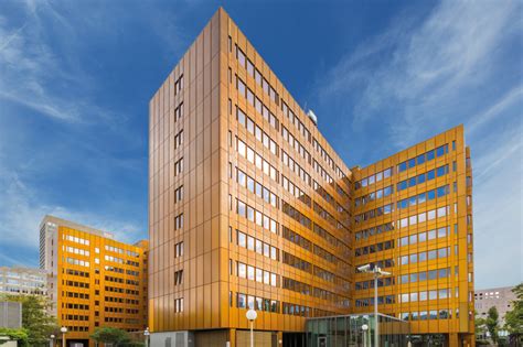 Statt 69,99 eur nur 35,00 eur. Rentenbank zieht in das Goldene Haus in Frankfurt - 12.300 ...
