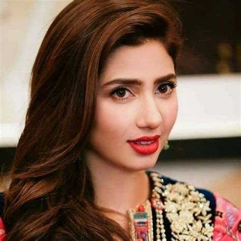 Pin By Sana On Mahira️ ️ Mahira Khan Photos Pakistani Beauty Mahira
