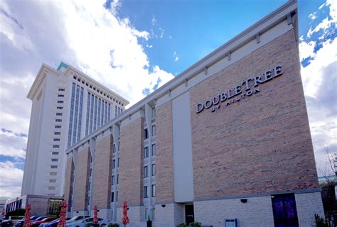 Doubletree By Hilton Hotel Montgomery Downtown In Montgomery Al 334