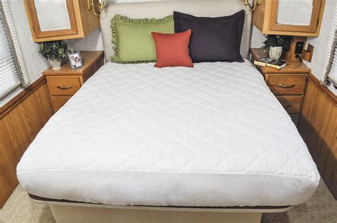 There are a variety of mattress types and sizes that can make sleeping in your rv downright comfy you'll notice that some rv mattresses can be quite different from the mattress you use at home. AB Lifestyles Camper King 72x80 USA MADE Mattress Pad ...