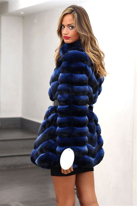 Ef000811 Chinchilla Fur Jewelsandfurs Fur Street Style Chinchilla Fur Fur Fashion