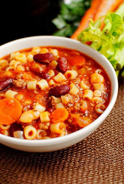 If you have ever gone to olive garden for the unlimited soup and salad, chances are you've tried the pasta fagiola. Copycat Olive Garden Pasta Fagioli Recipe | AllFreeCopycatRecipes.com