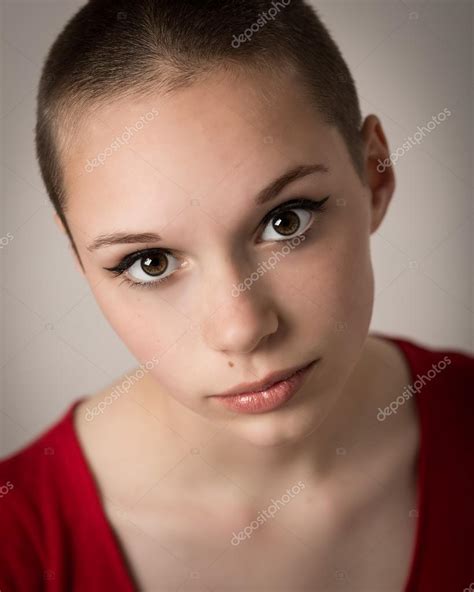 Beautiful Young Teenage Girl With Shaven Head — Stock Photo © Heijo