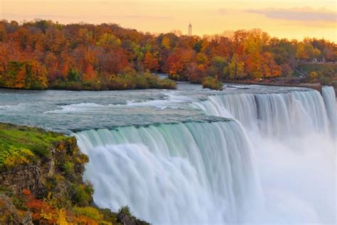 Niagara Falls Autumn Travel Off Path