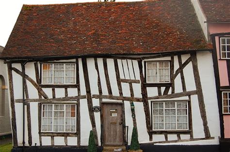 The Crooked Houses Of Englands Lavenham ⋆ Mysterious Facts