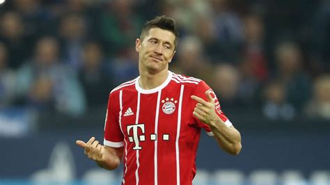 At 32, two years from the end of his contract, he believes now is the perfect time to. Lewandowski Blames Ex-Coach Ancelotti For Bayern's Current ...