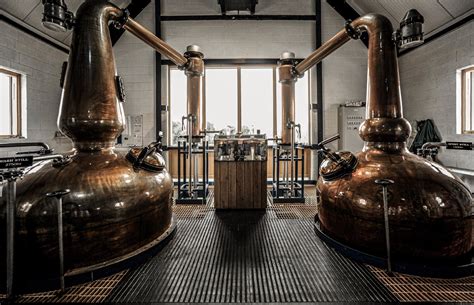 6 Wonderful English Whisky Distilleries You Must Visit