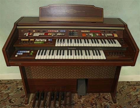 Technics Electric Organ U60 In Wath Upon Dearne South Yorkshire