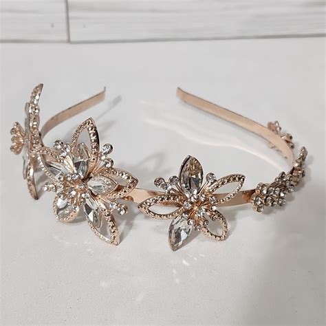 Sweet Claire Accessories Claires Rose Gold Rhinestone Flower Design