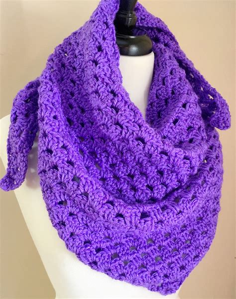 easy and quick crochet triangle scarf triangle shawl crochet etsy