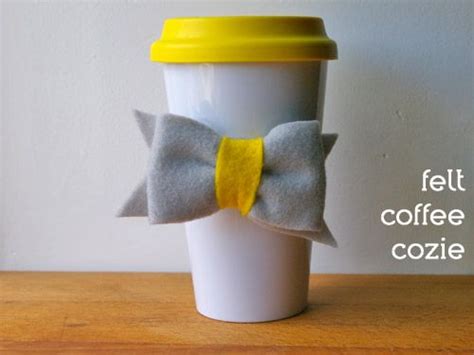 Felt Coffee Cozie Tutorial No Sew Felt Crafts Diy Felt Diy Felt Bows