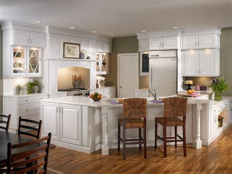 At kitchen cabinet depot, our rta white kitchen cabinets will bring your home so much warmth, so much brightness and so many options white shaker cabinets should be wiped down with a mixture of warm water, dish soap and a soft cloth. 62 best KraftMaid Cabinets images on Pinterest | Kraftmaid ...