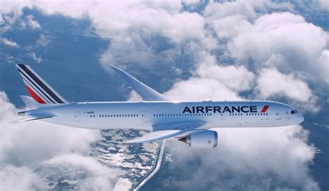 Download Air France Airbus A350 941 Plane High Angle Shot Wallpaper