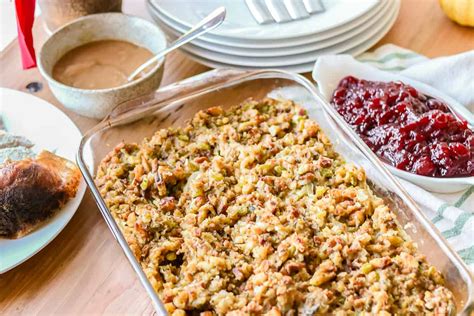 Simple Turkey Stuffing Recipe Days Of Baking And Extra Foodprepeats