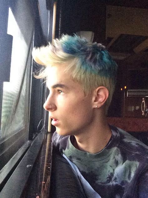 His Sully Hair Was So Awesome ♡ Cute Guy Names Cute Guys Kian Lawley