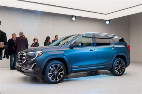 2018 Gmc Terrain Priced From 25970 Gallery 1 The Car Connection