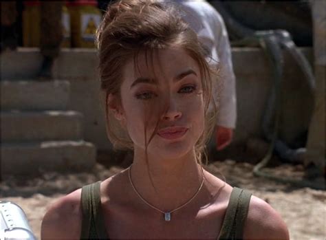 Denise richards über den film wild things szenen, die ihre töchter nicht sehen dürfen. Unwiderstehlich: Seht alle 75 Bond-Girls von "Dr. No" bis ...
