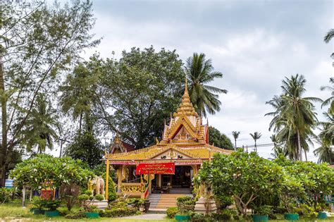 19 Must See Temples In Koh Samui Explore Koh Samuis Most Important