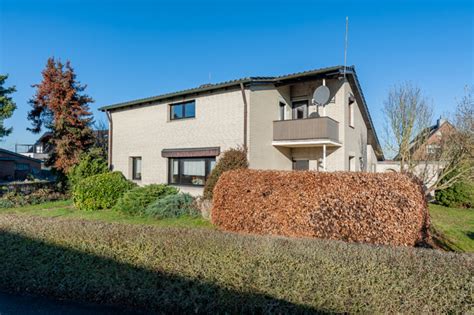 Entdecke 4 anzeigen für haus kaufen tönisvorst st tönis zu bestpreisen. Freistehendes Einfamilienhaus auf großem Grundstück in St ...