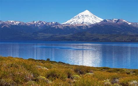 San Martin De Los Andes Neuquen Argentina Vista Al Lago Y Su