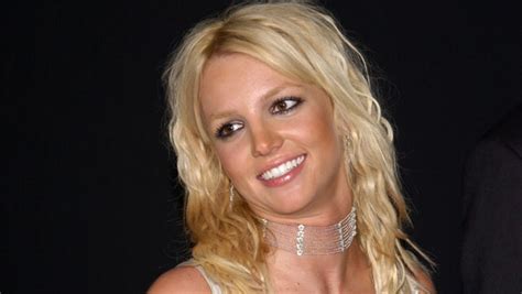Britney Spears Wants Mathew Rosengart As New Conservatorship Lawyer Hollywood Life
