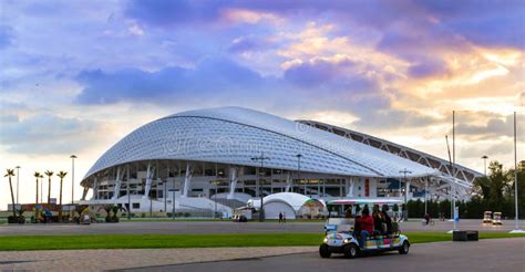 Fisht El Estadio Olímpico En Sochi Adler Rusia Foto Editorial