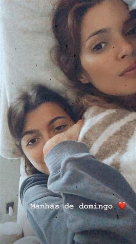 Na primeira oportunidade, maria cerqueira gomes fez as malas e rumou a sul para alguns dias de descanso na companhia da filha, maria francisca. Maria Cerqueira Gomes e a filha em manhã de "ronha"