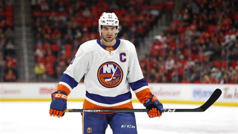 Tavares was stretched off the ice after a hard collision in thursday's game 1 versus the canadiens, elliotte friedman of sportsnet reports. John Tavares free agency: Boston Bruins to meet with star ...