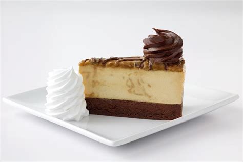 Caramel Pecan Turtle Cheesecake The Cheesecake Factory Thailand