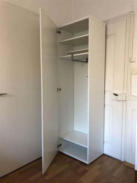 Kleiderschrank schwarz schlafzimmer schrank blaue engel hochglanz schwarz weiß berlin möbel produkte. Schrank weiss IKEA BESTA | Kaufen auf Ricardo