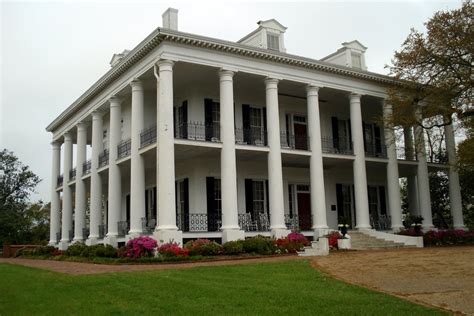 Southern Plantation Homes For Sale In Mississippi
